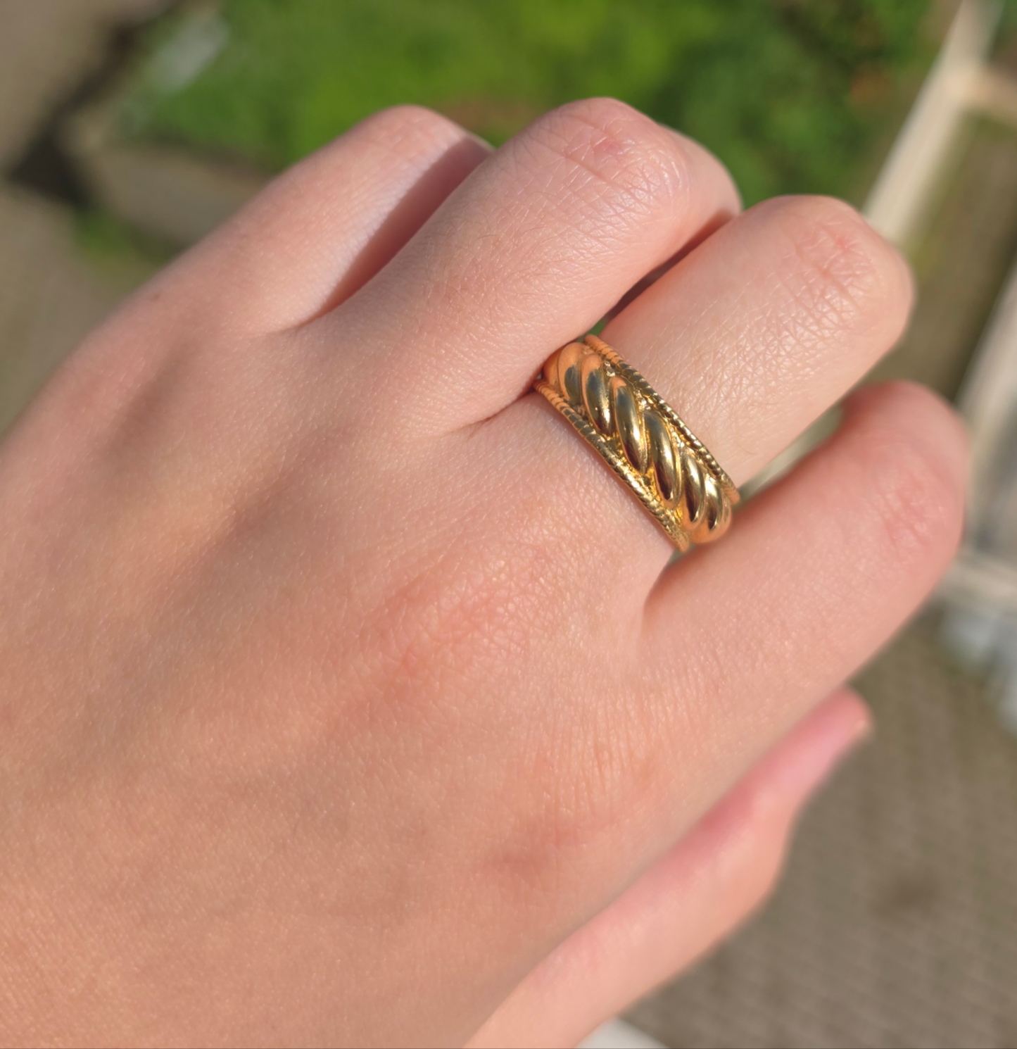 Bague Yuri