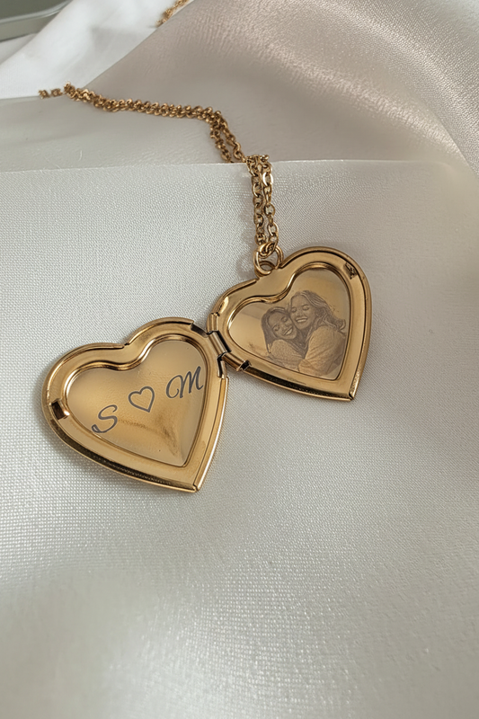 Collier cœur médaillon personnalisé – Photo & message gravé